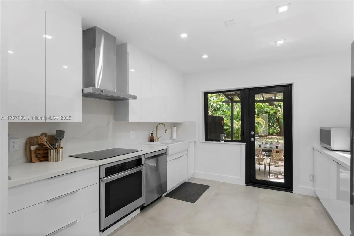 South Florida Real Estate | View 829 SW 4th Ct | 3 Beds, 2 Baths