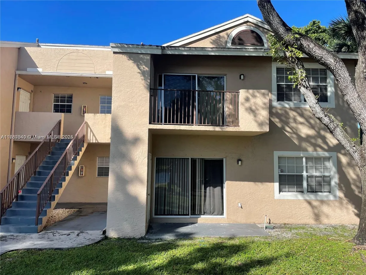 South Florida Real Estate | View 2421 NW 96th Ter, 20L | 2 Beds, 2 Baths