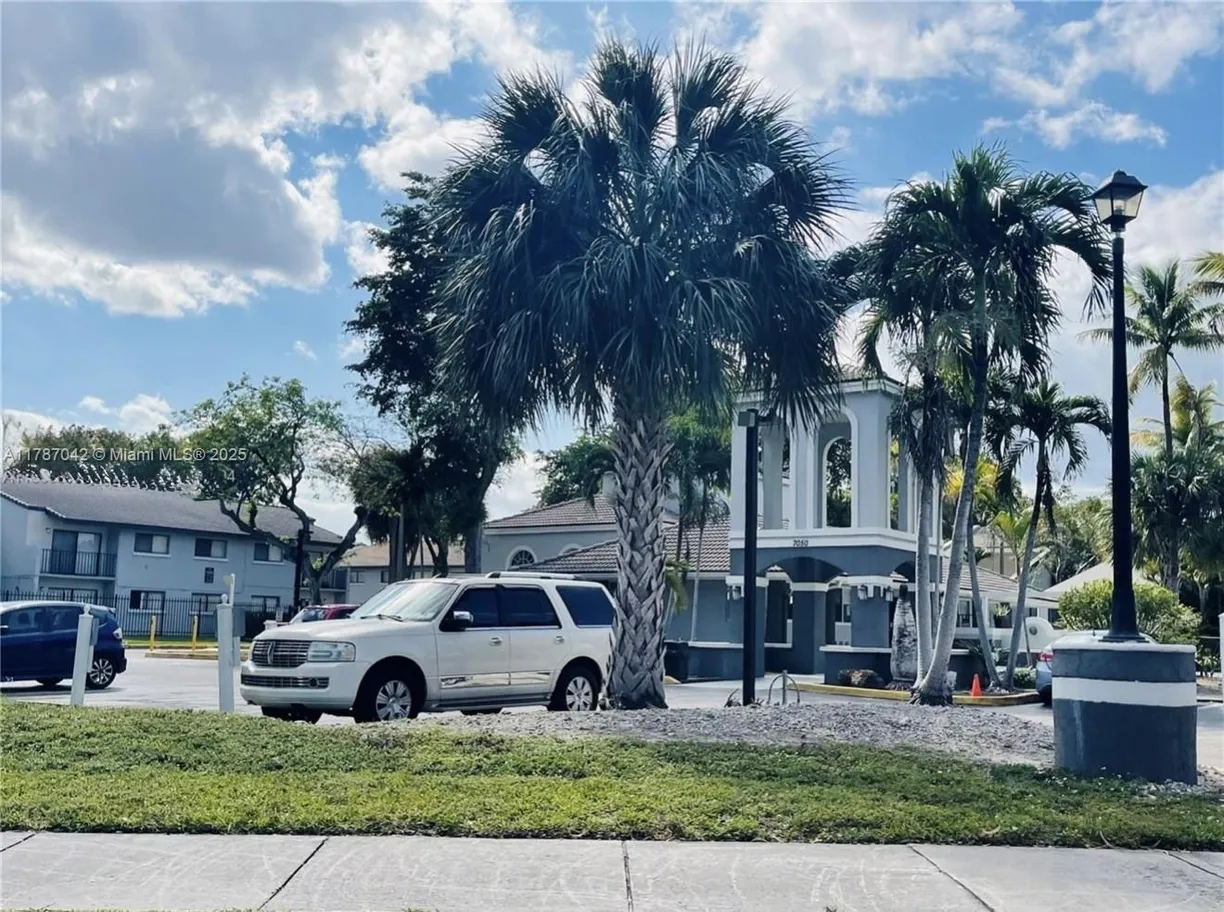 South Florida Real Estate | View 7060 NW 179th St, 211 | 2 Beds, 1 Bath