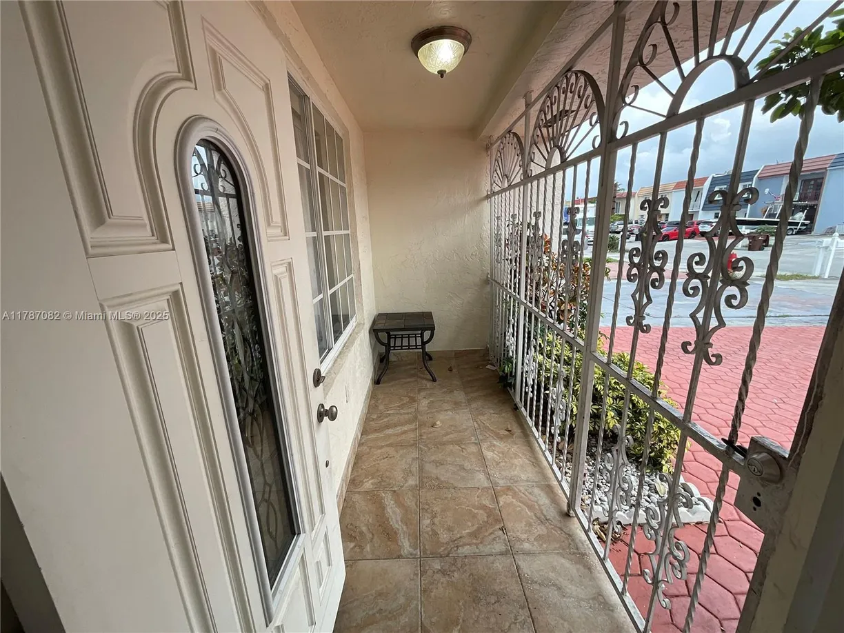 South Florida Real Estate | View 895 W 79th Pl | Listing