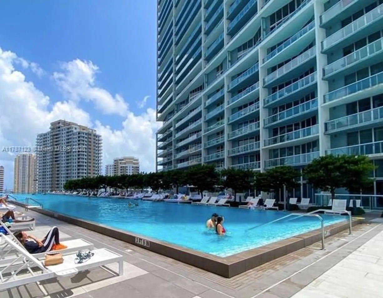 South Florida Real Estate | View 475 Brickell Ave, 1810 | 1 Bath