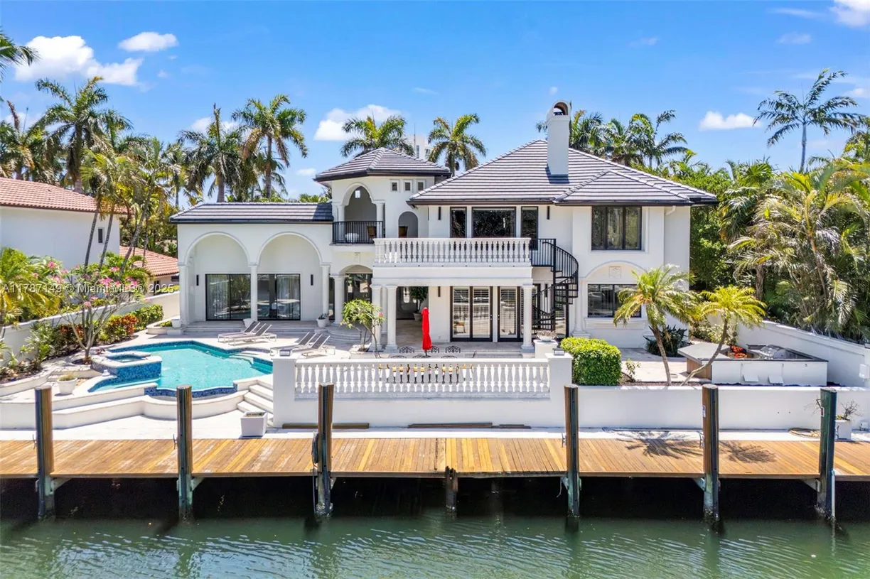 South Florida Real Estate | View 2561 Lucille Dr | 5 Beds, 4 Baths