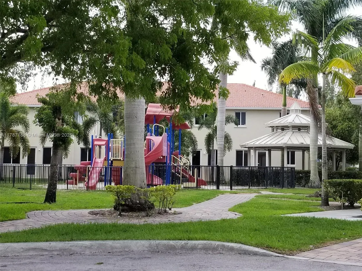 South Florida Real Estate | View 21205 NW 14 PL, 819 | Listing