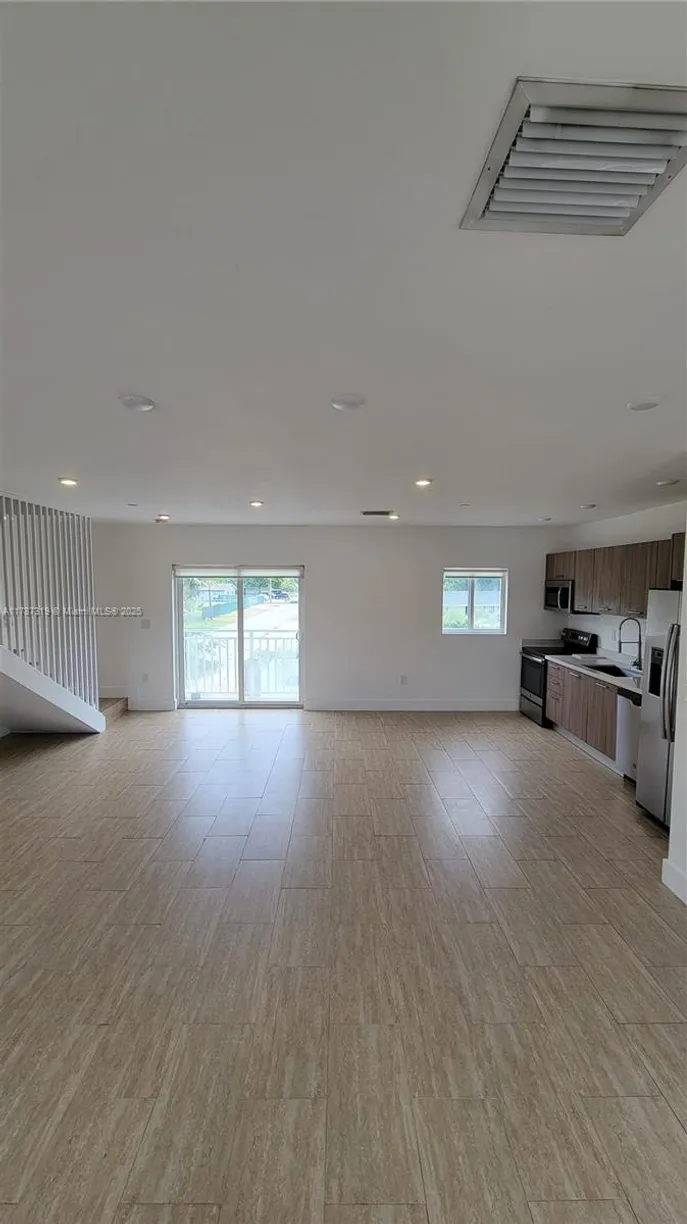 South Florida Real Estate | View 6336 SW 27th St, 8 | Listing