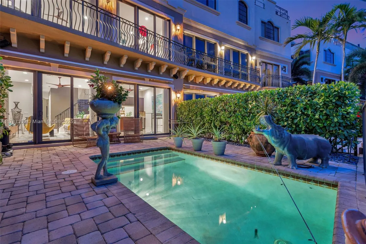 South Florida Real Estate | View 2154 SE 7th St | Listing