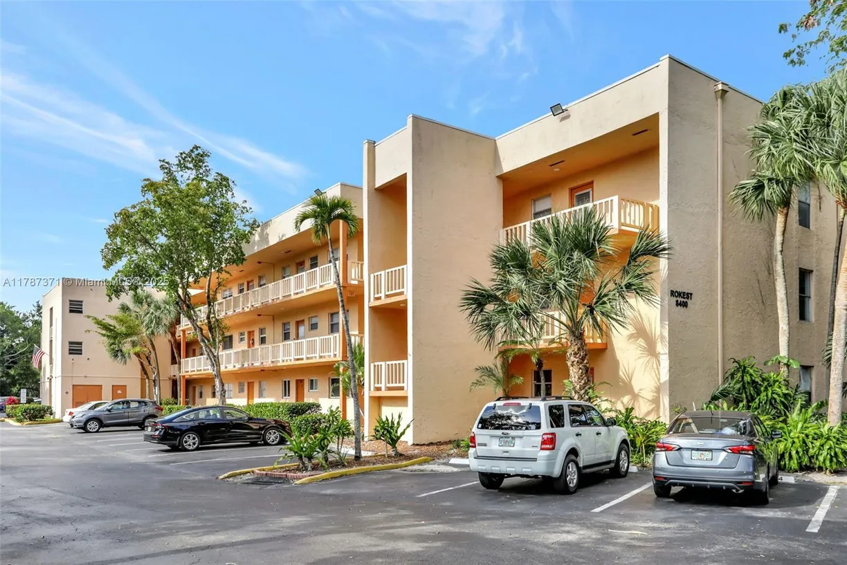 South Florida Real Estate | View 8400 Lagos De Campo Blvd, 212 | Listing