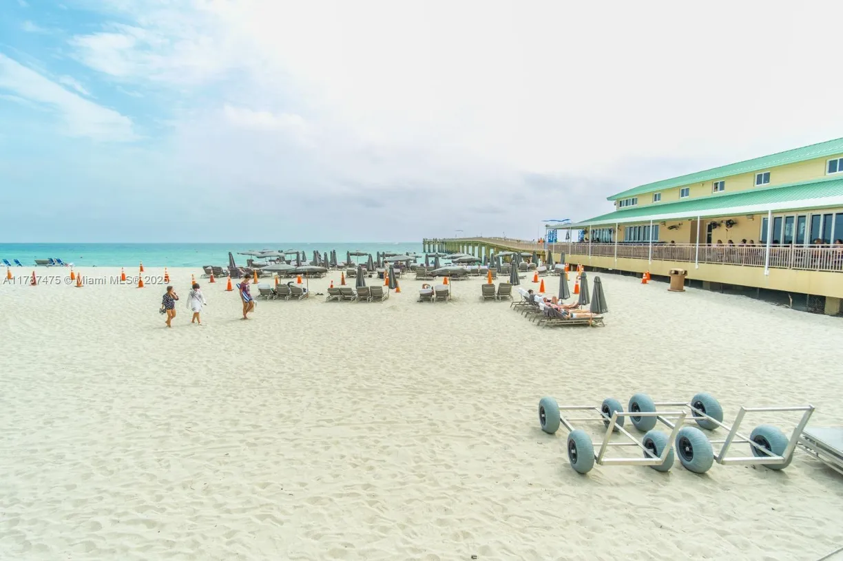 South Florida Real Estate | View  | Listing