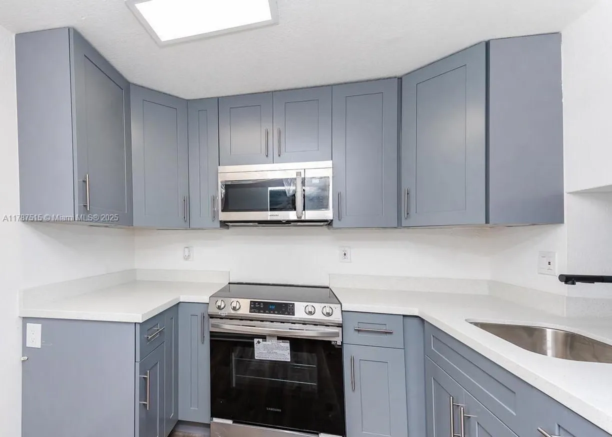 South Florida Real Estate | View 9350 Fontainebleau Blvd, 307 | Listing