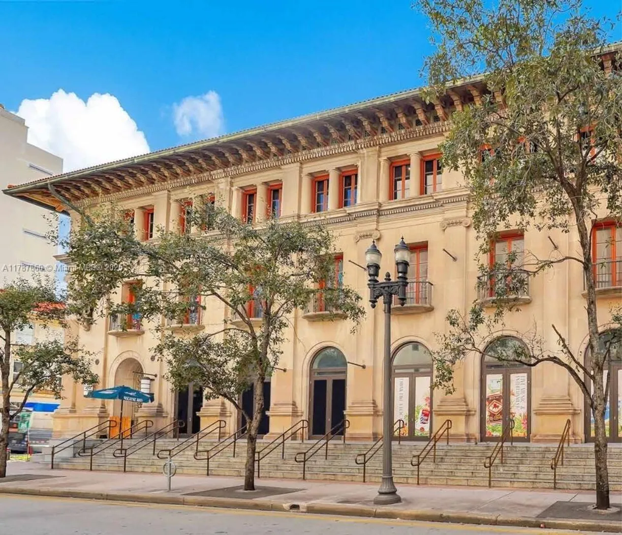 South Florida Real Estate | View 