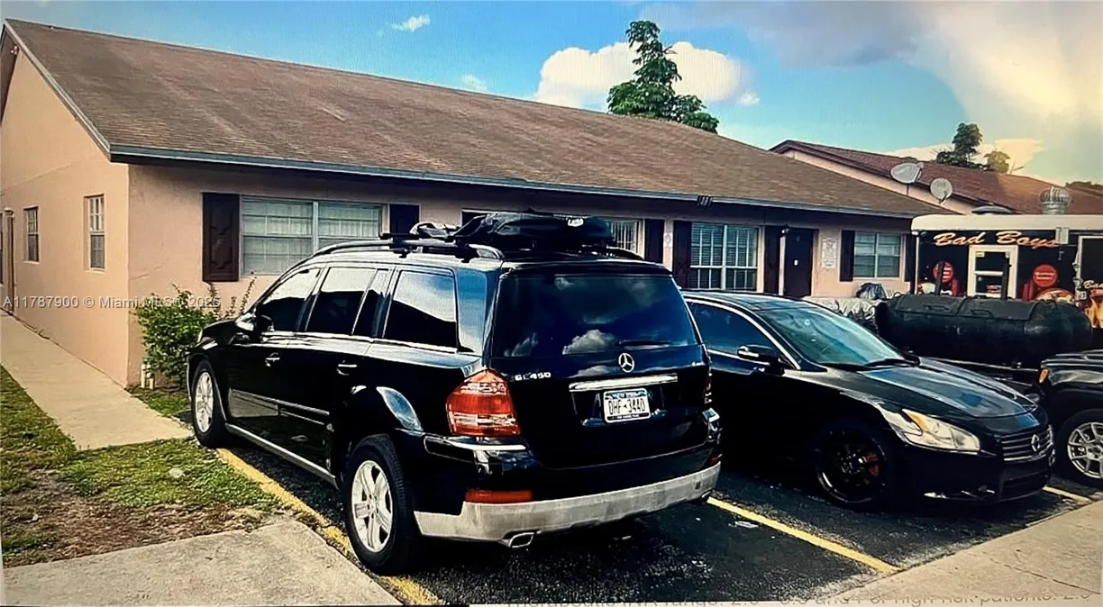 South Florida Real Estate | View 1481 NW 22nd St, 1-4 | 1 Bed, 1 Bath