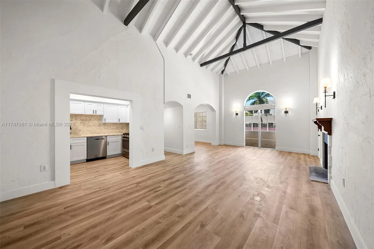 South Florida Real Estate | View 2411 Biscayne Blvd, 2 | 2 Beds, 1 Bath