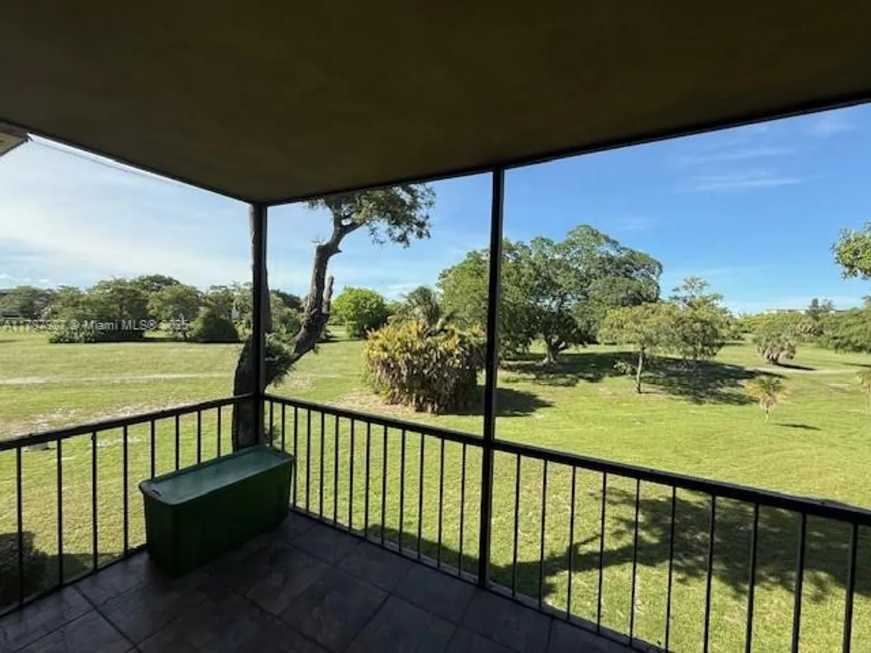 South Florida Real Estate | View 6101 N Falls Circle Dr, 312 | 2 Beds, 2 Baths