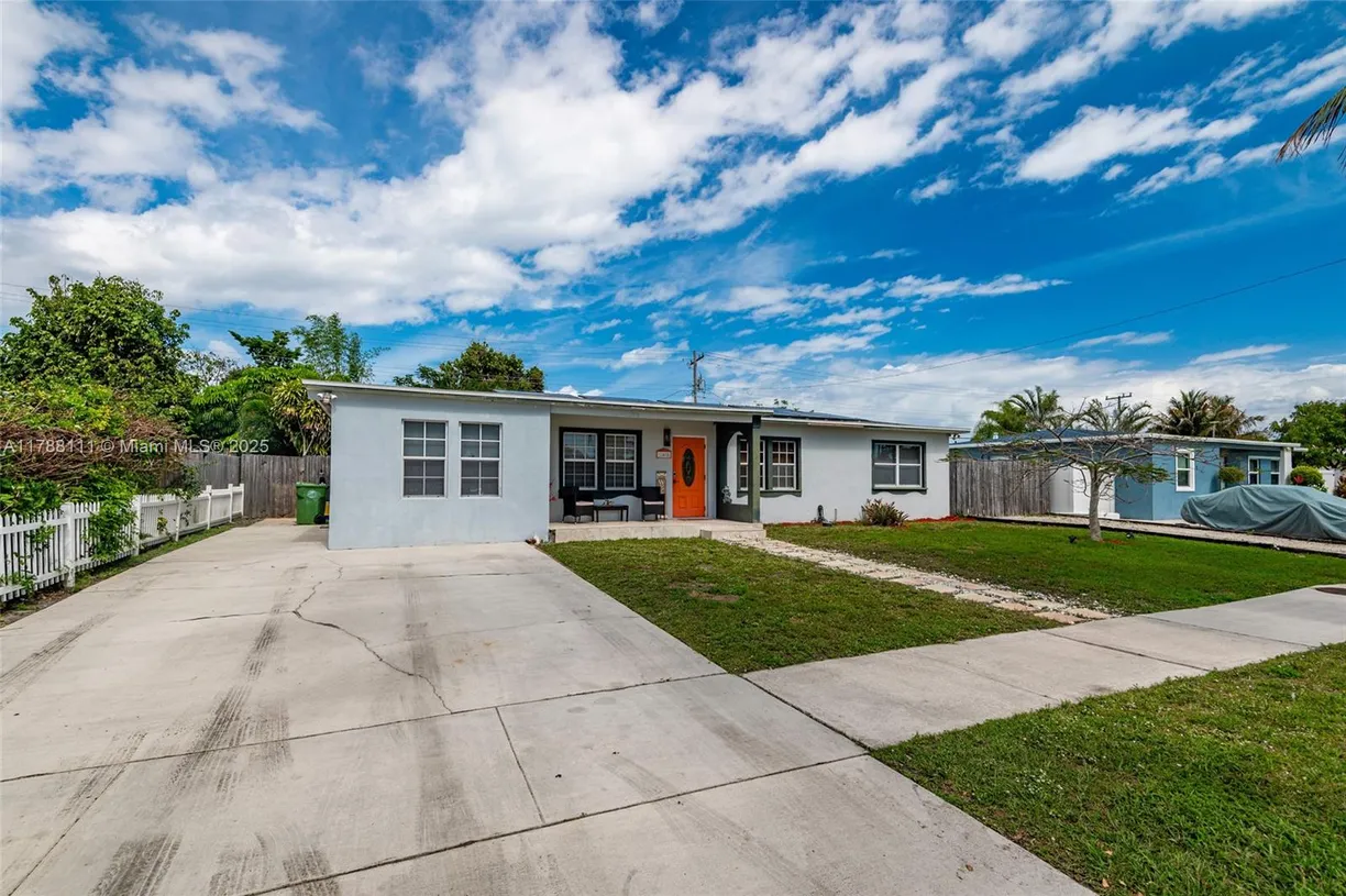 South Florida Real Estate | View 148 Riley Ave | 4 Beds, 3 Baths