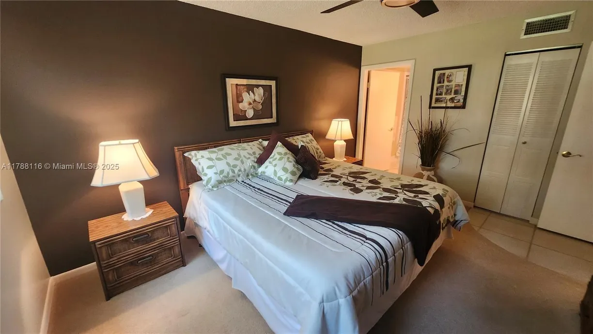South Florida Real Estate | View 2955 SW 22nd Ave, 1040 | 1 Bed, 1 Bath