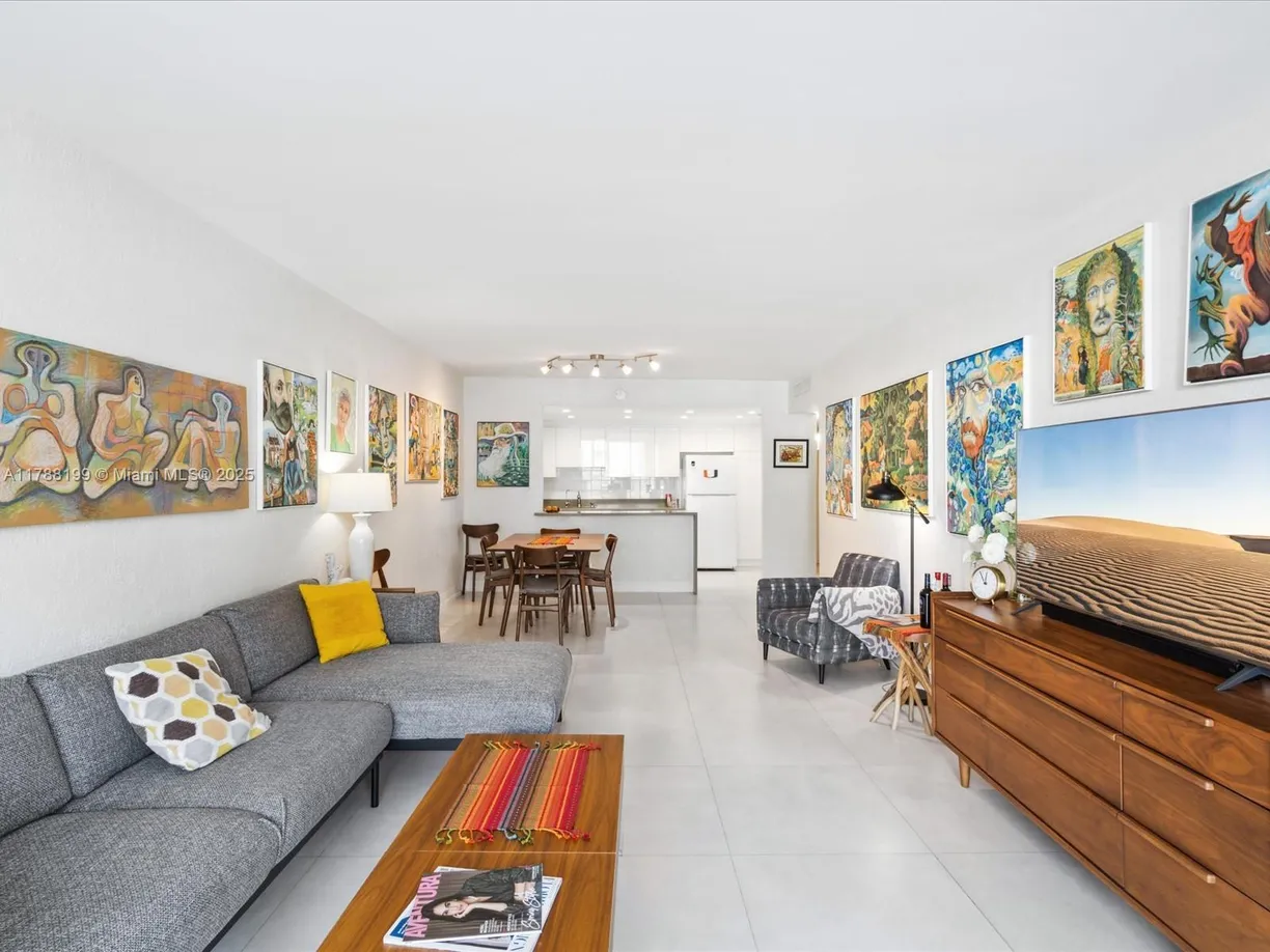 South Florida Real Estate | View 19390 Collins Ave, 706 | Listing