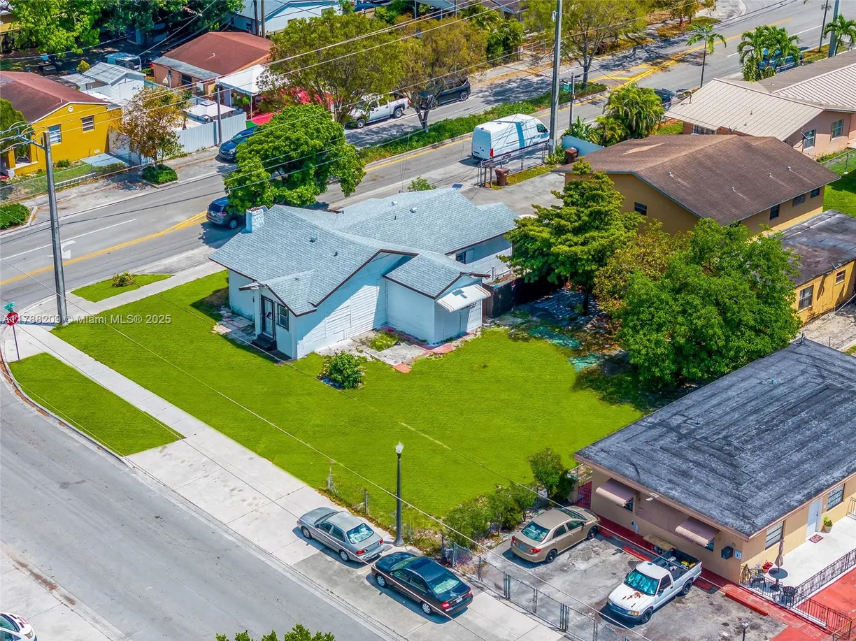 South Florida Real Estate | View 1234 E 1st Ave | Listing