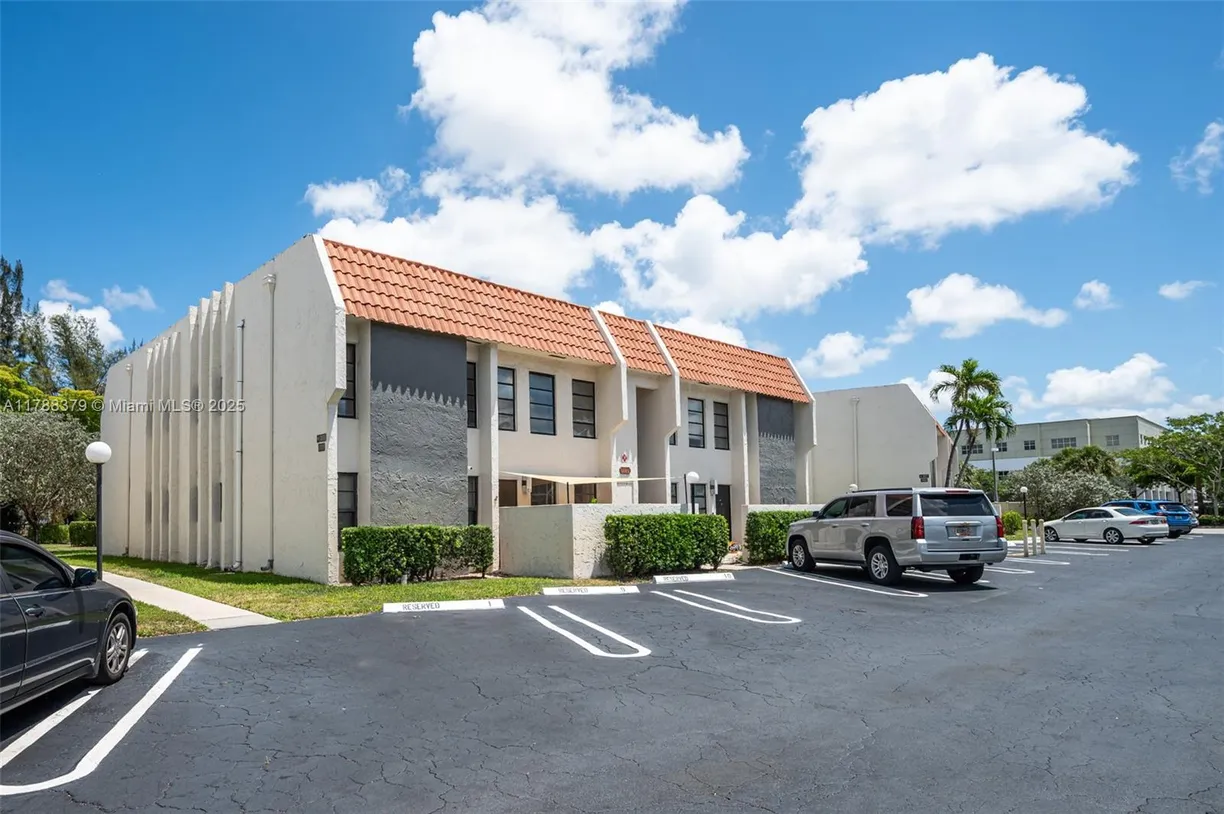 South Florida Real Estate | View 3133 Coral Hills Dr, 9  (C1) | Listing