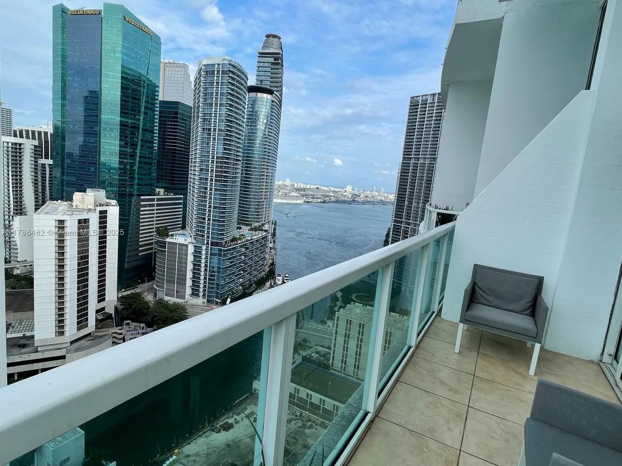 South Florida Real Estate | View 41 SE 5th St, 1917 | Listing