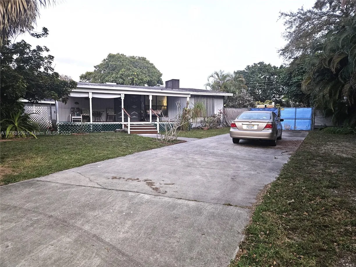 South Florida Real Estate | View 5096 SW 28th Ter | Listing