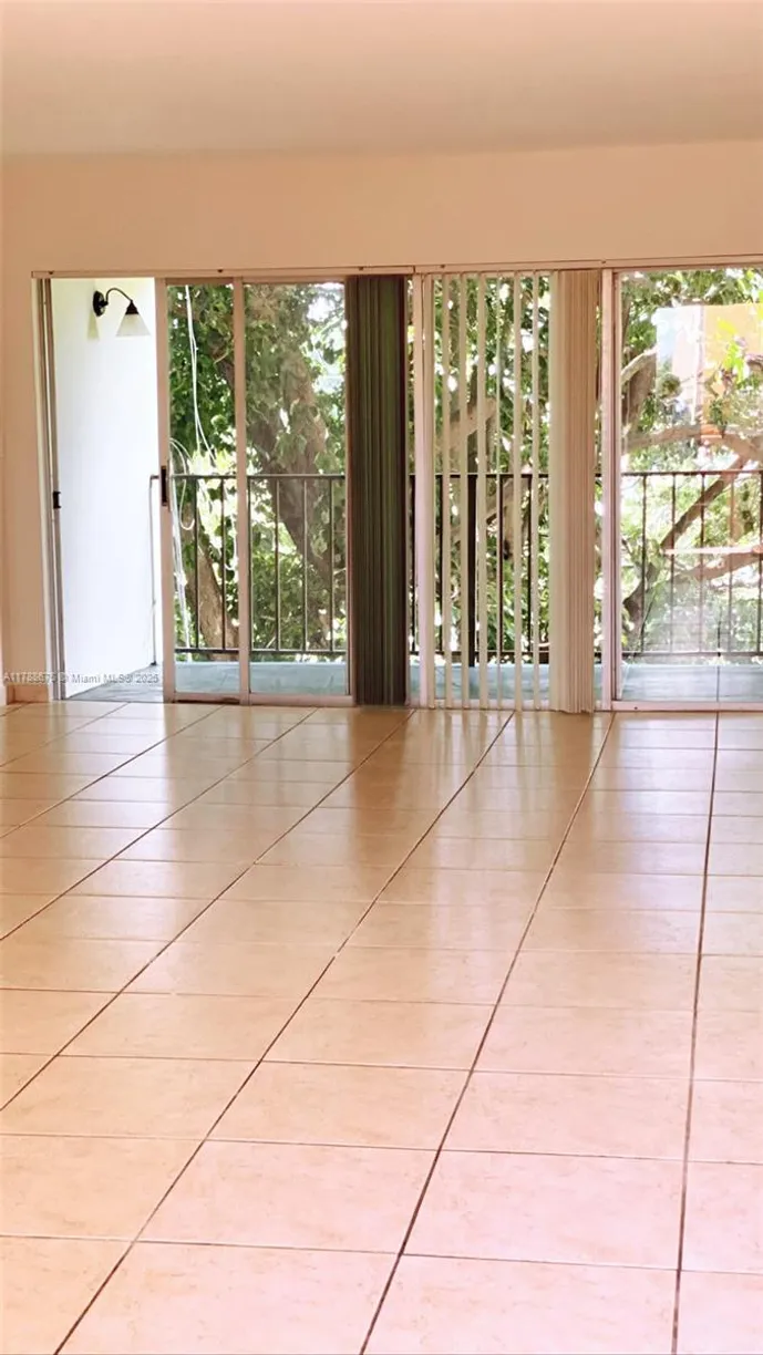 South Florida Real Estate | View 9170 Fontainebleau Blvd, 405 | 1 Bed, 1 Bath