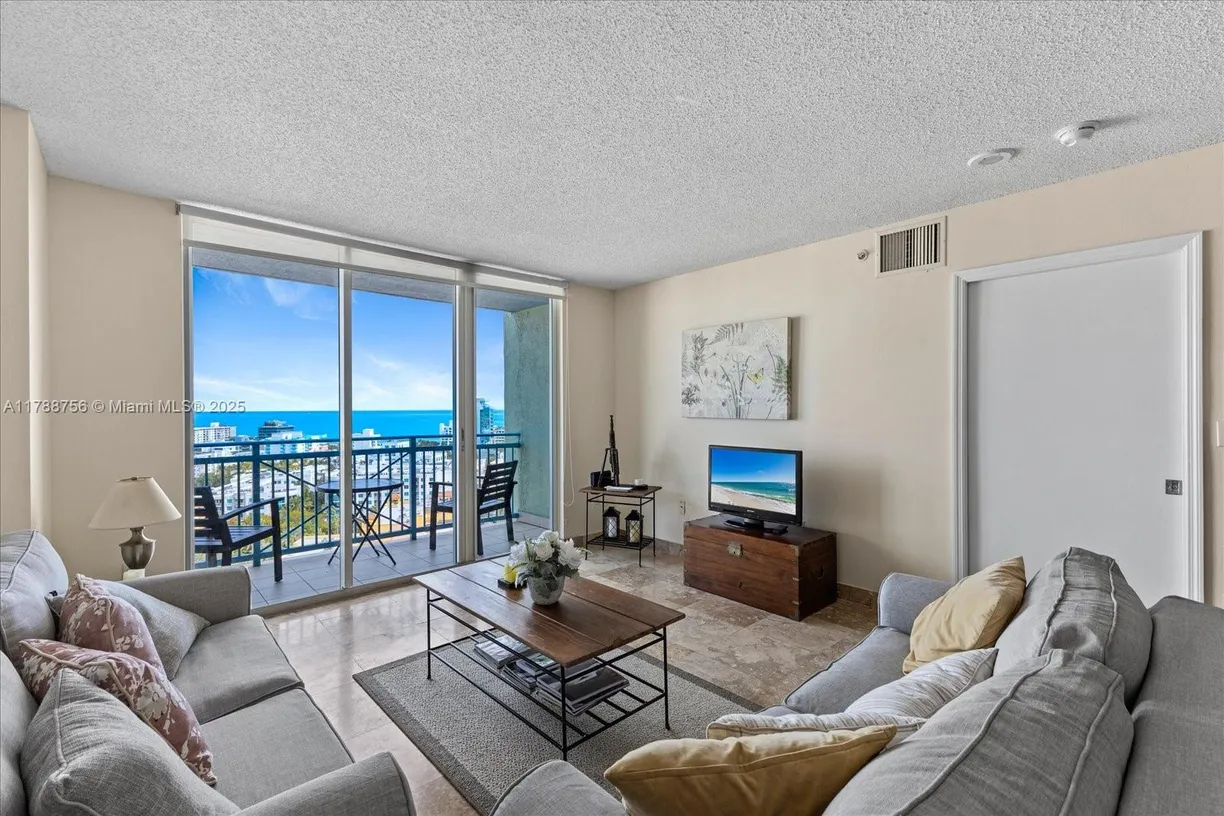 South Florida Real Estate | View 90 Alton Rd, 2005 | 1 Bed, 1 Bath