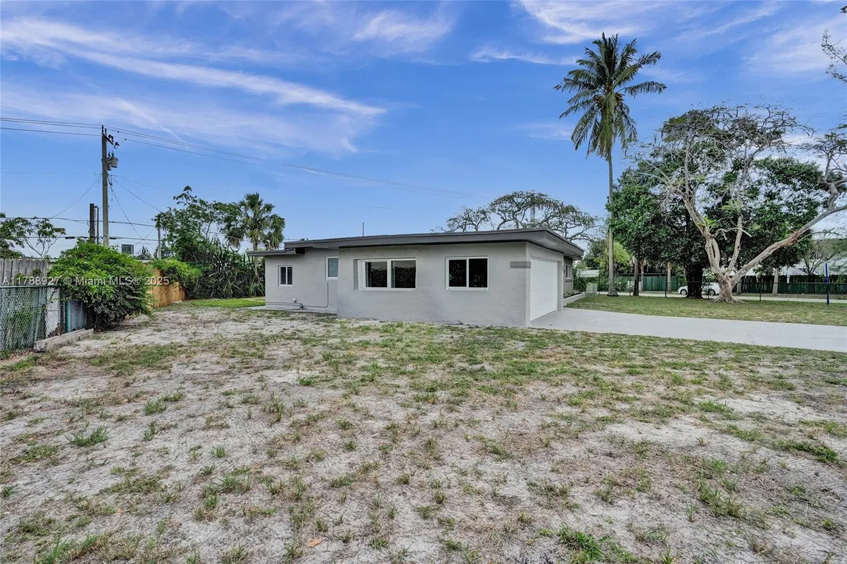 South Florida Real Estate | View 31 Florida Ave | Listing