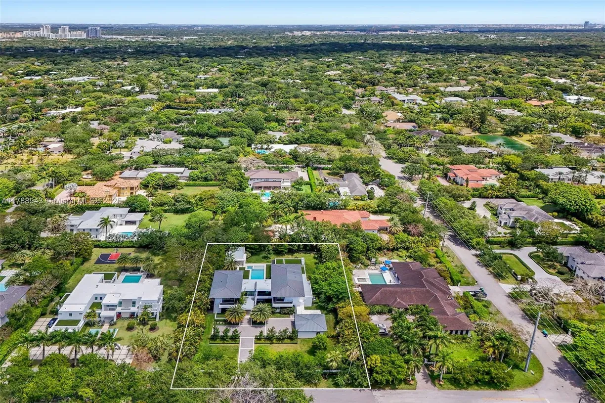 South Florida Real Estate | View 6255 SW 110th St | Listing
