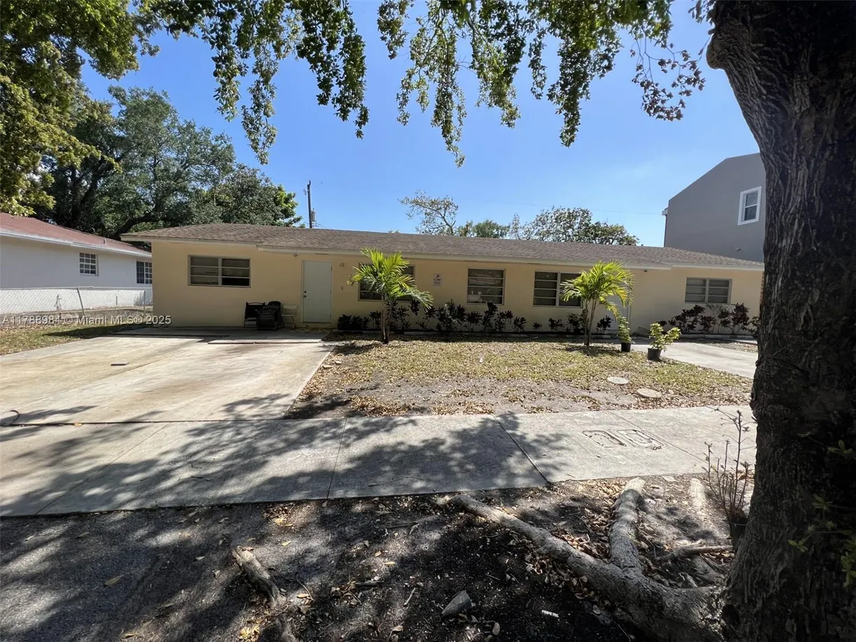 South Florida Real Estate | View 1320 NE 117th Ter, 2 | 3 Beds, 2 Baths