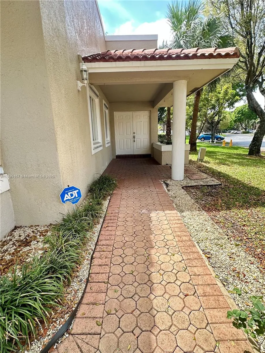 South Florida Real Estate | View 10262 NW 52nd Ln | Listing