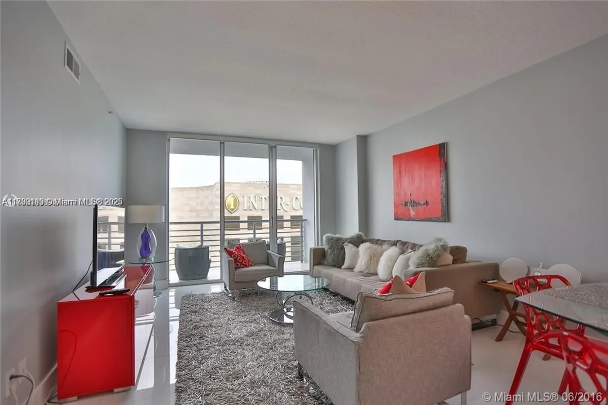 South Florida Real Estate | View 335 S Biscayne Blvd, 3700 | Listing