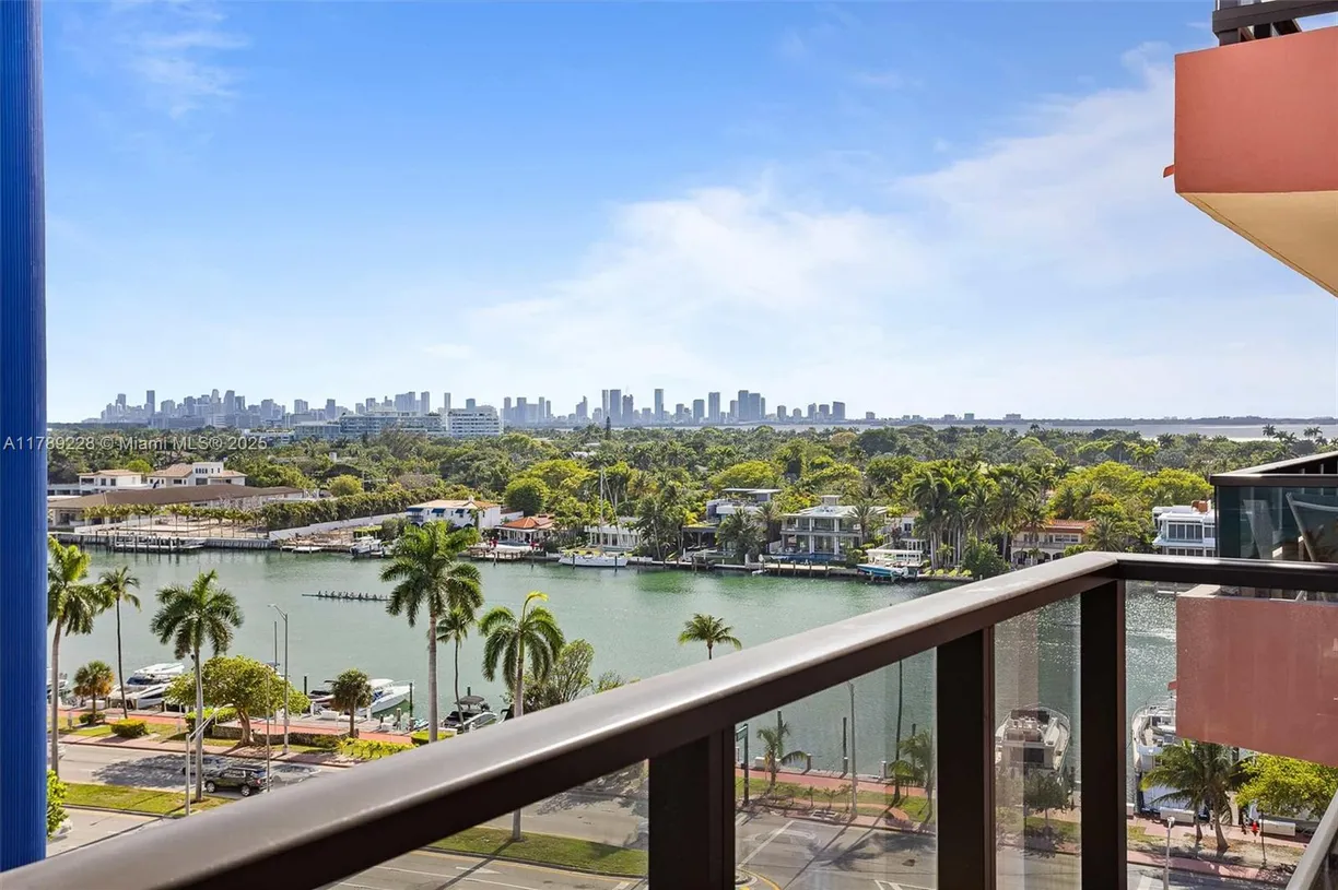 South Florida Real Estate | View 5225 Collins Ave, 1117 | Listing