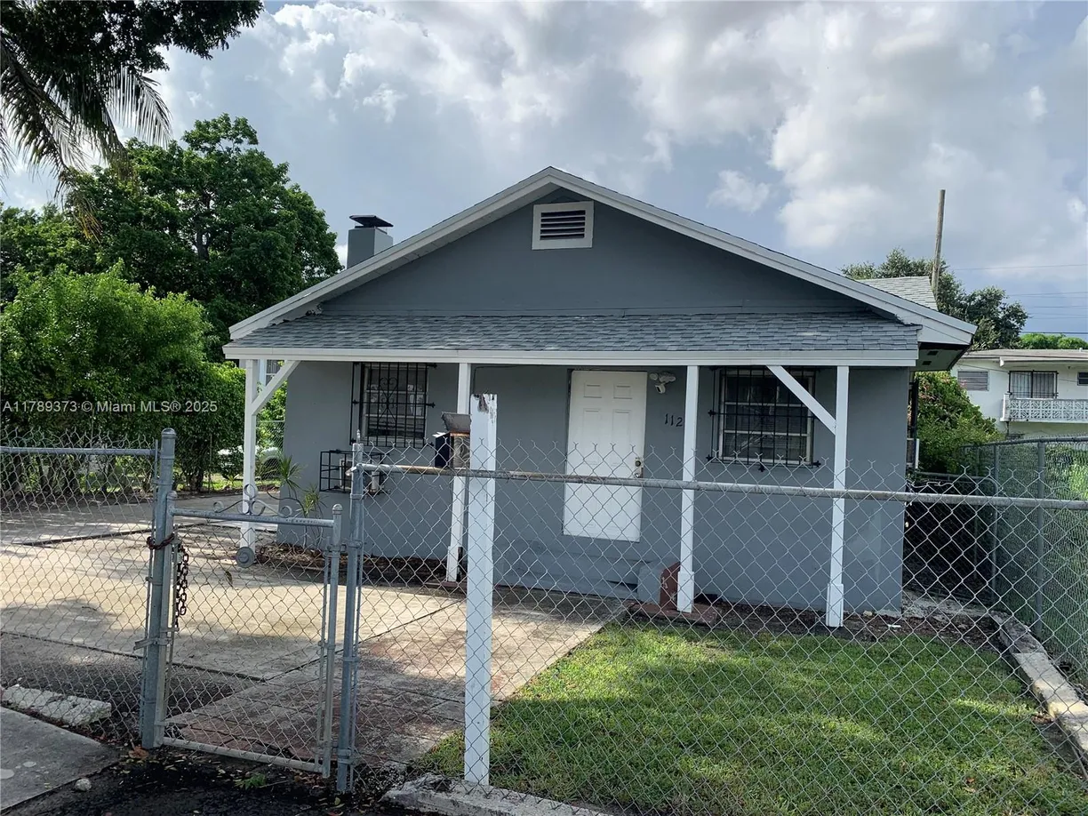 South Florida Real Estate | View 1121 NW 40th St | Listing