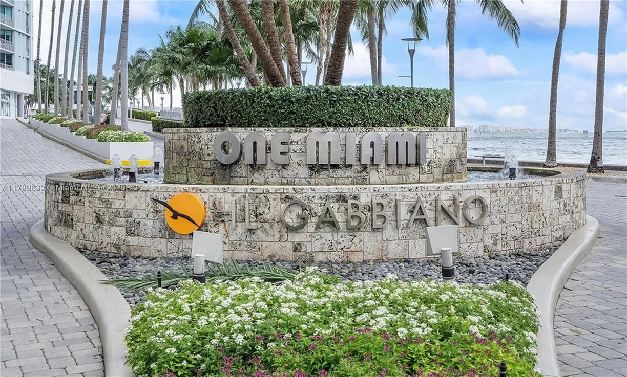 South Florida Real Estate | View 335 S Biscayne Blvd, 1904 | Listing