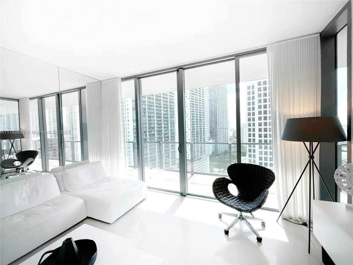 South Florida Real Estate | View 68 SE 6th St, 1903 | Listing