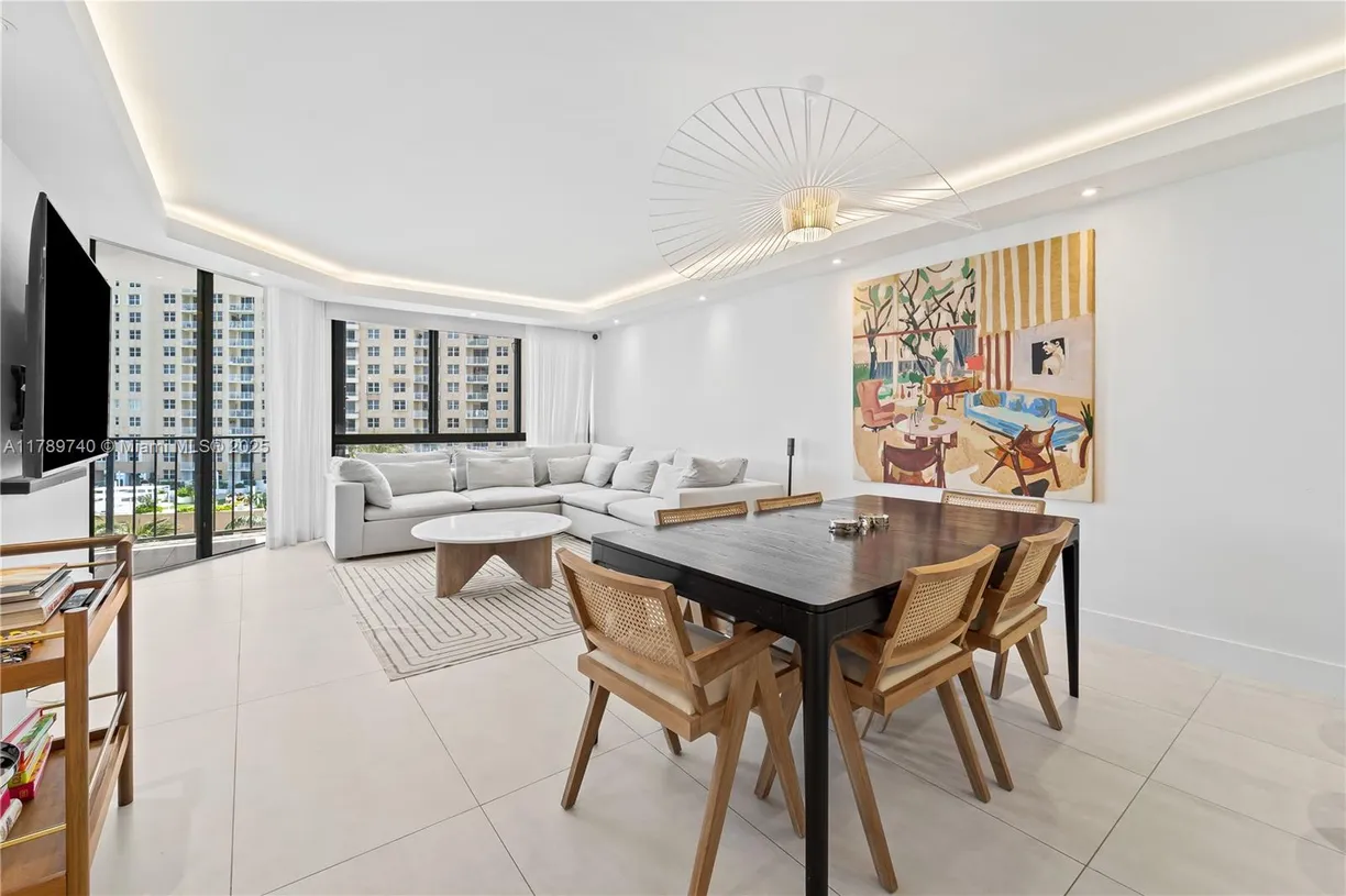 South Florida Real Estate | View 520 Brickell Key Dr, A713 | 2 Beds, 2 Baths