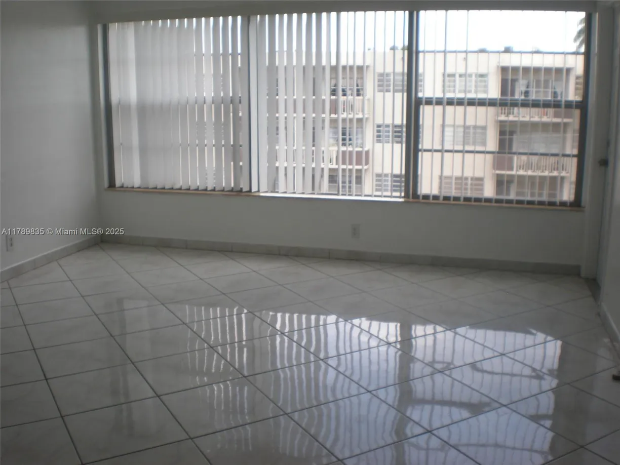 South Florida Real Estate | View 1460 NE 169th St, 310 | 1 Bed, 1 Bath