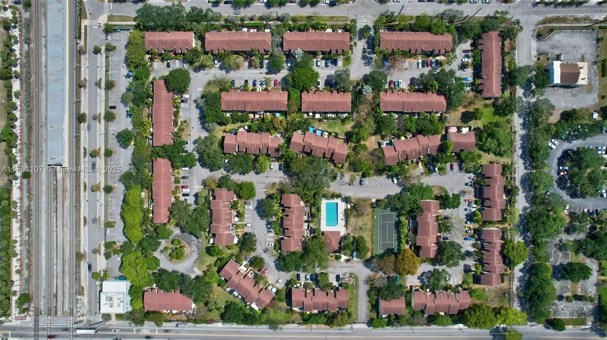 South Florida Real Estate | View 226 City View Dr | Listing