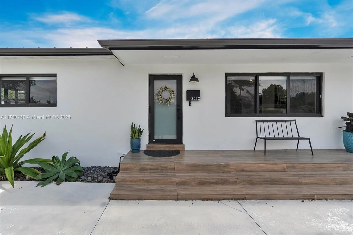 South Florida Real Estate | View 8230 SW 38th St | Listing