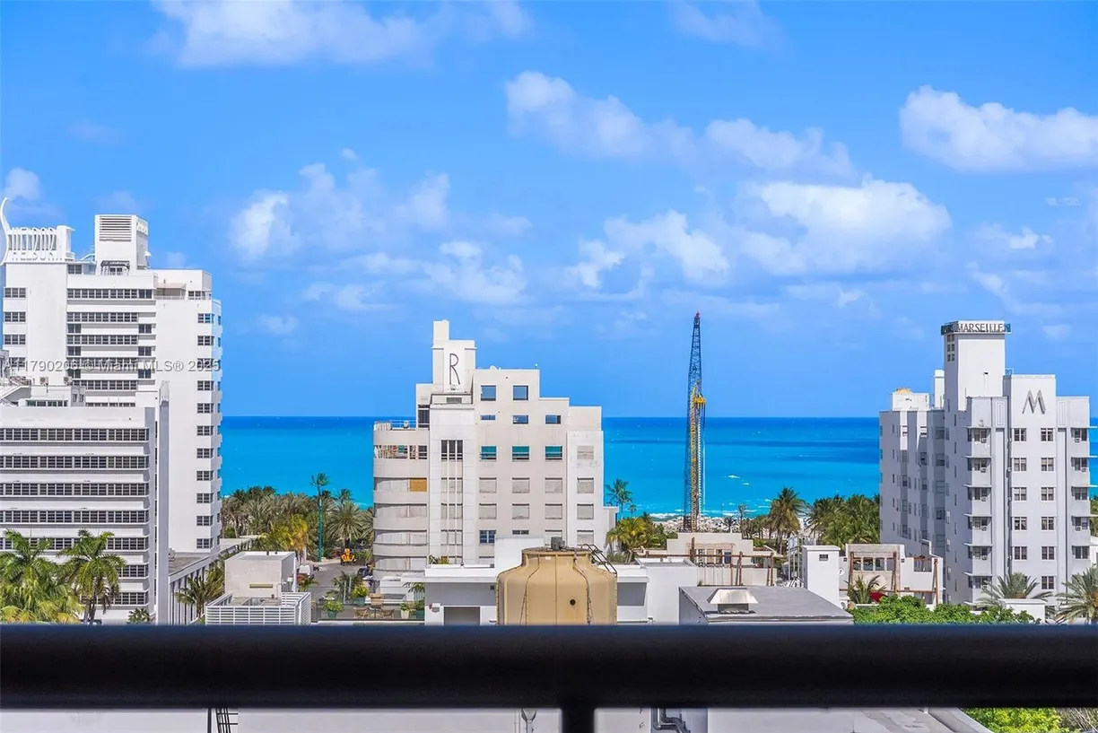 South Florida Real Estate | View 1775 Washington Ave, 11C | Listing