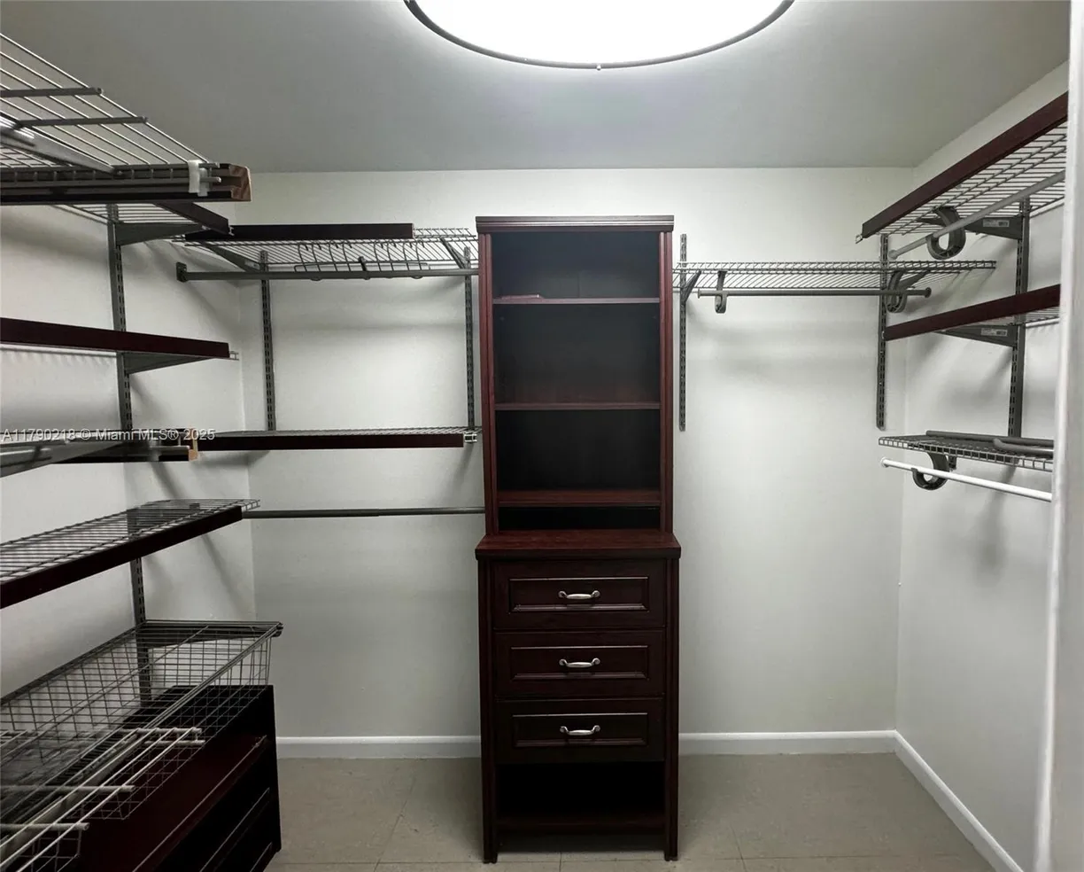 South Florida Real Estate | View  | Listing