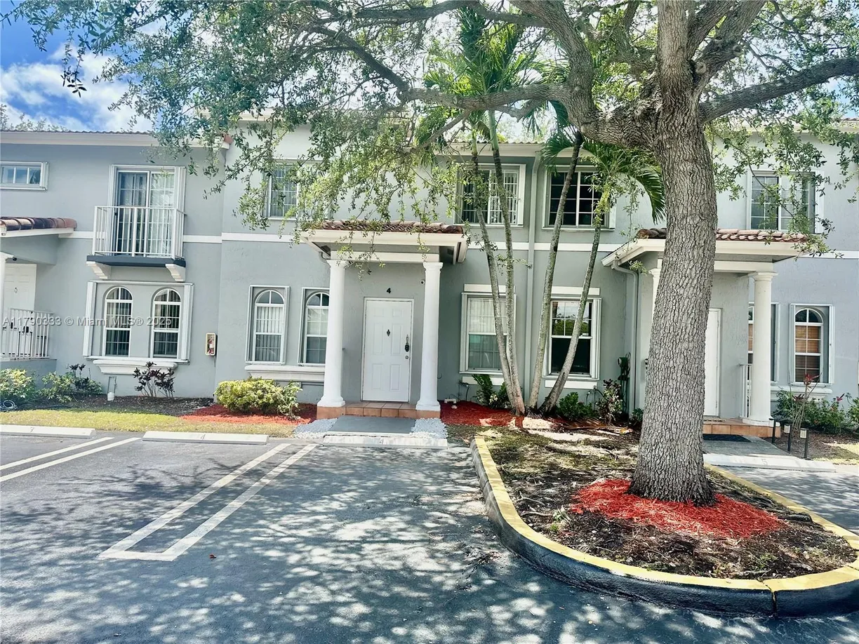 South Florida Real Estate | View 5225 NW 112th Ave, 4 | 3 Beds, 3 Baths