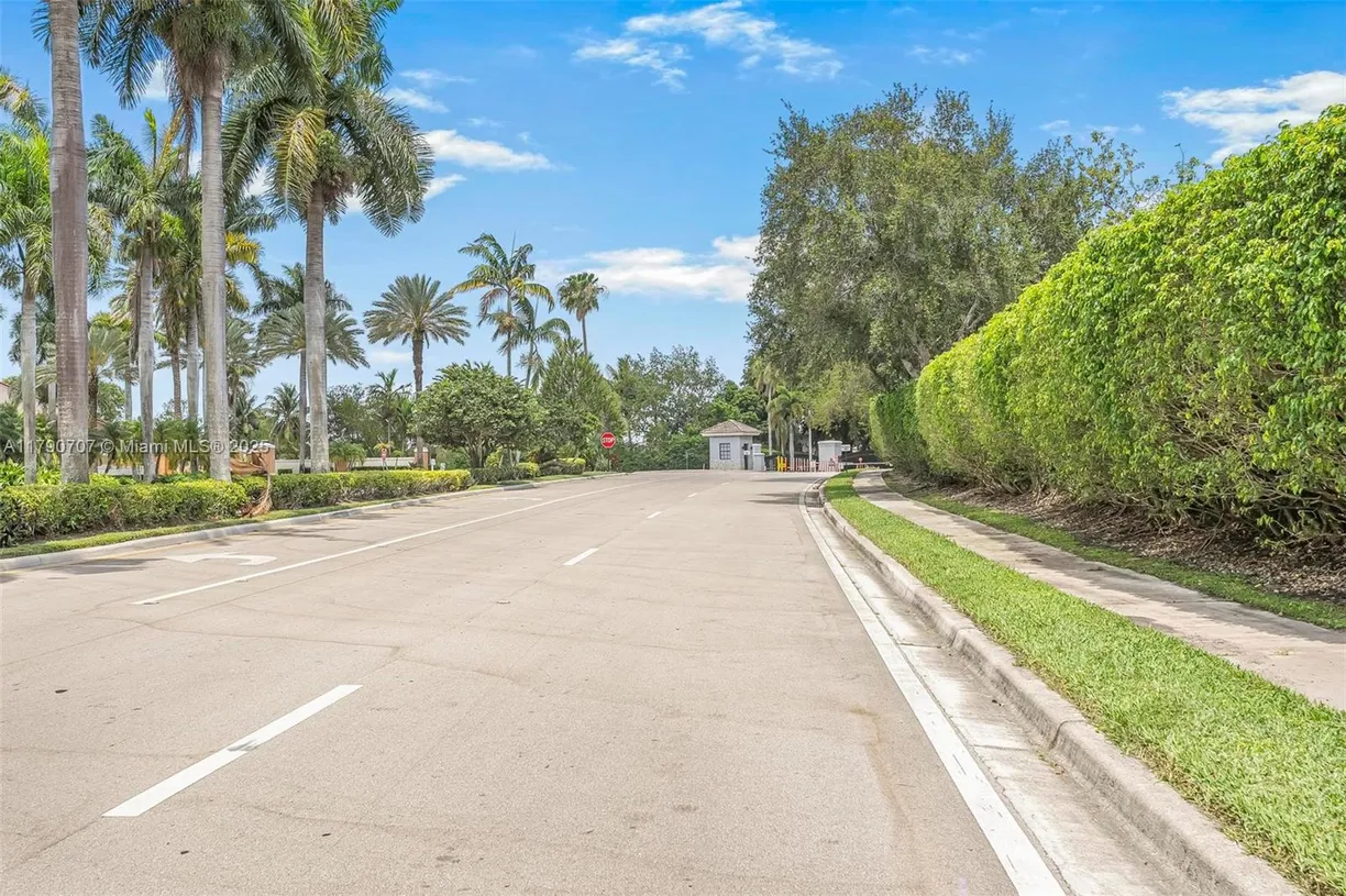 South Florida Real Estate | View 11980 SW 23rd St | Listing
