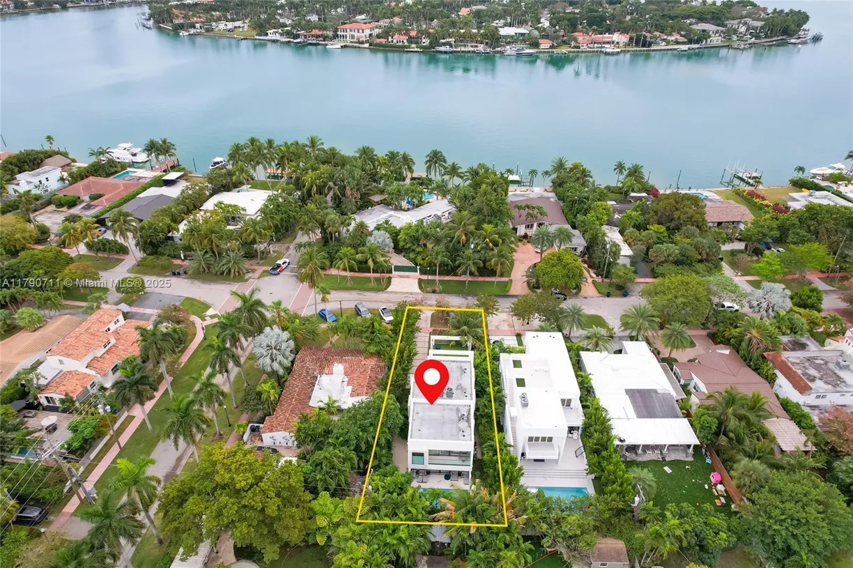 South Florida Real Estate | View 1311 Bay Dr | Listing