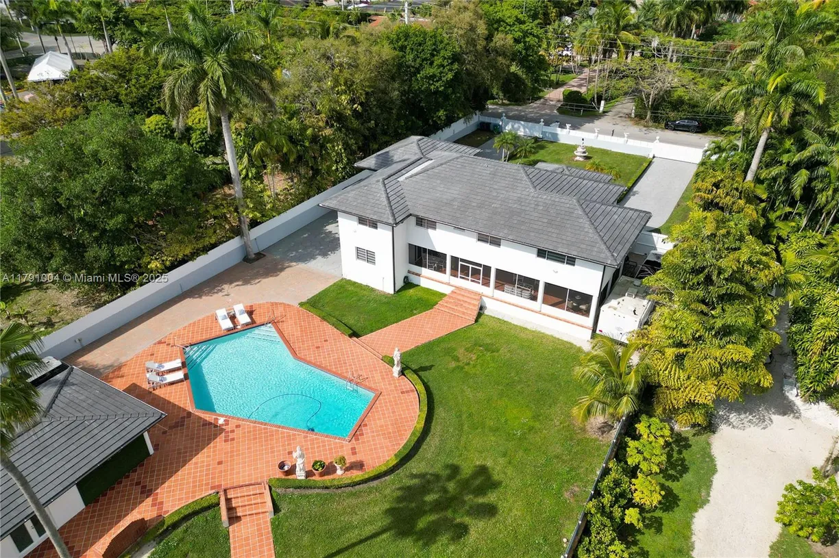 South Florida Real Estate | View 12040 SW 43rd St | Listing