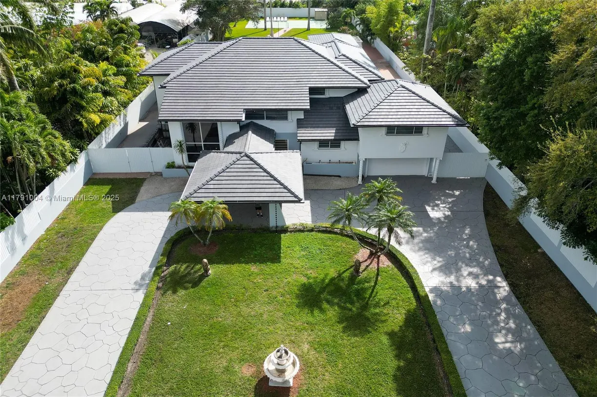South Florida Real Estate | View 12040 SW 43rd St | Listing