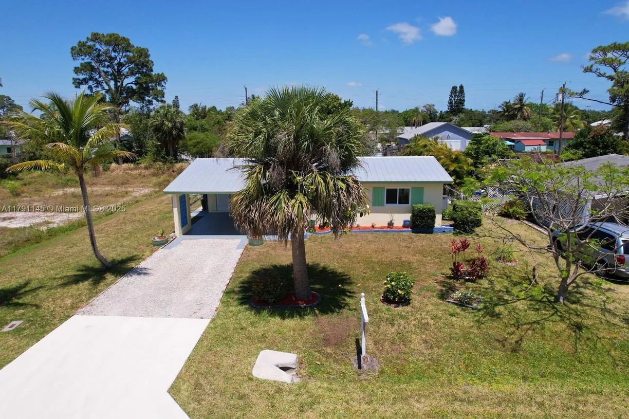South Florida Real Estate | View 3135 SE Mimosa St | Listing