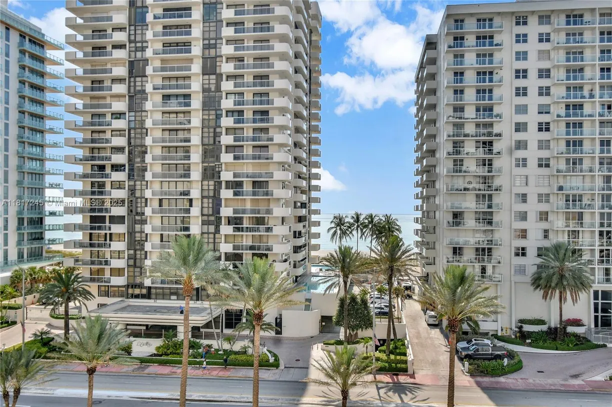 South Florida Real Estate | View 5700 Collins Ave, 7A | 2 Beds, 2 Baths