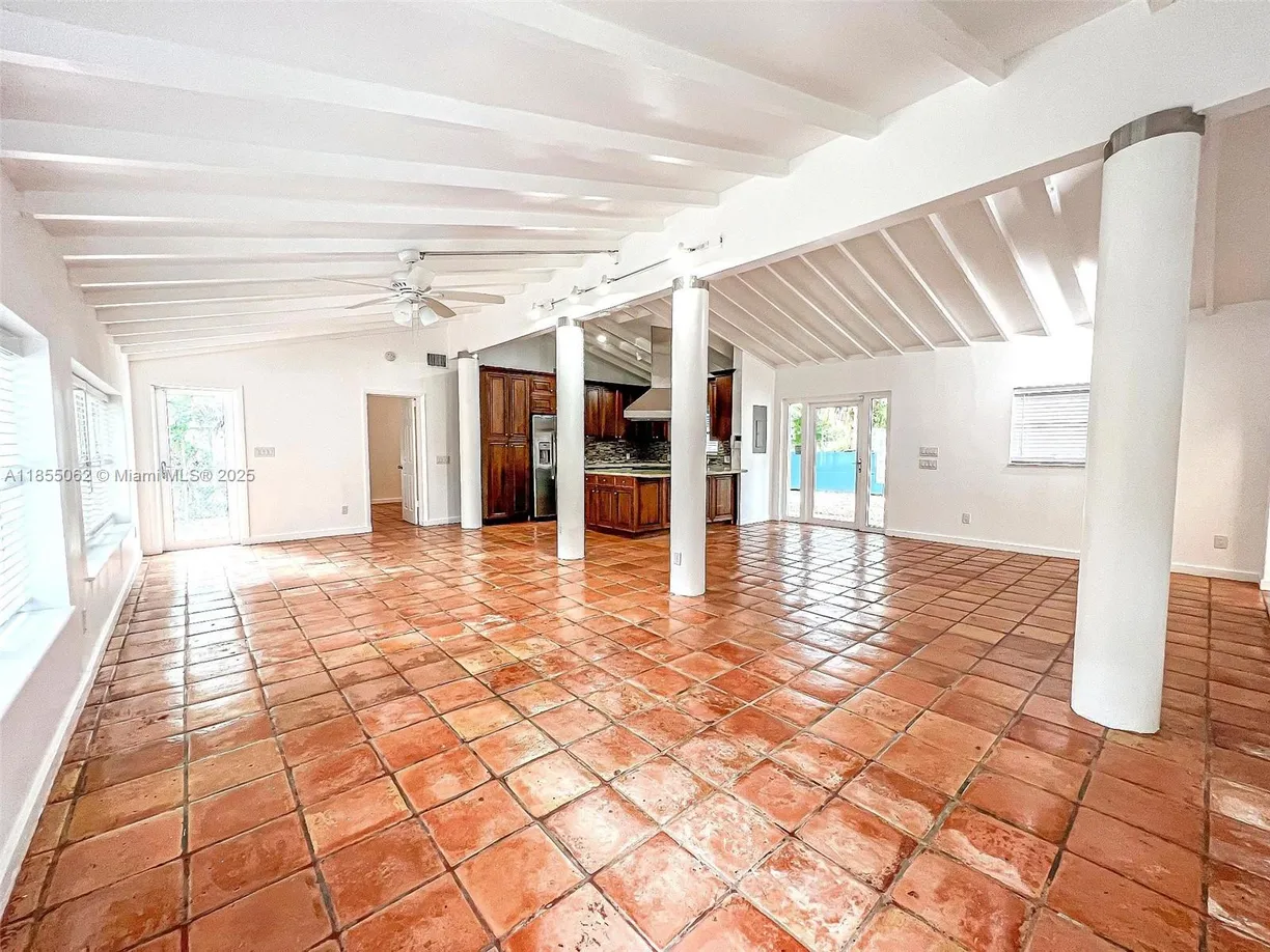 3850 Crawford Ave, Miami, FL 33133 Property for rent