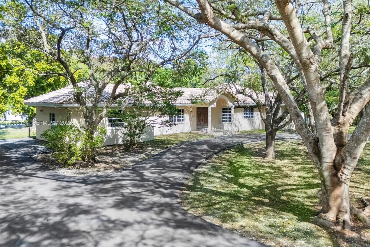 7821 SW 129th Ter, Pinecrest, FL 33156 Property for sale