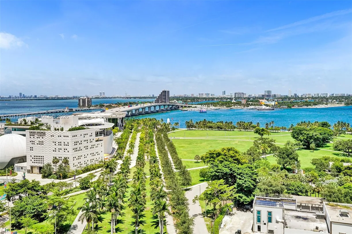 900 Biscayne Blvd #1808, Miami, FL 33132 Property for sale